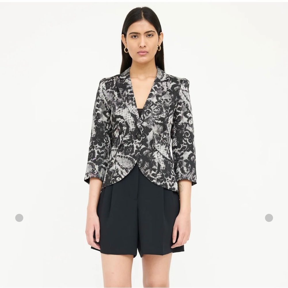 Smythe One Button Blazer, sz6